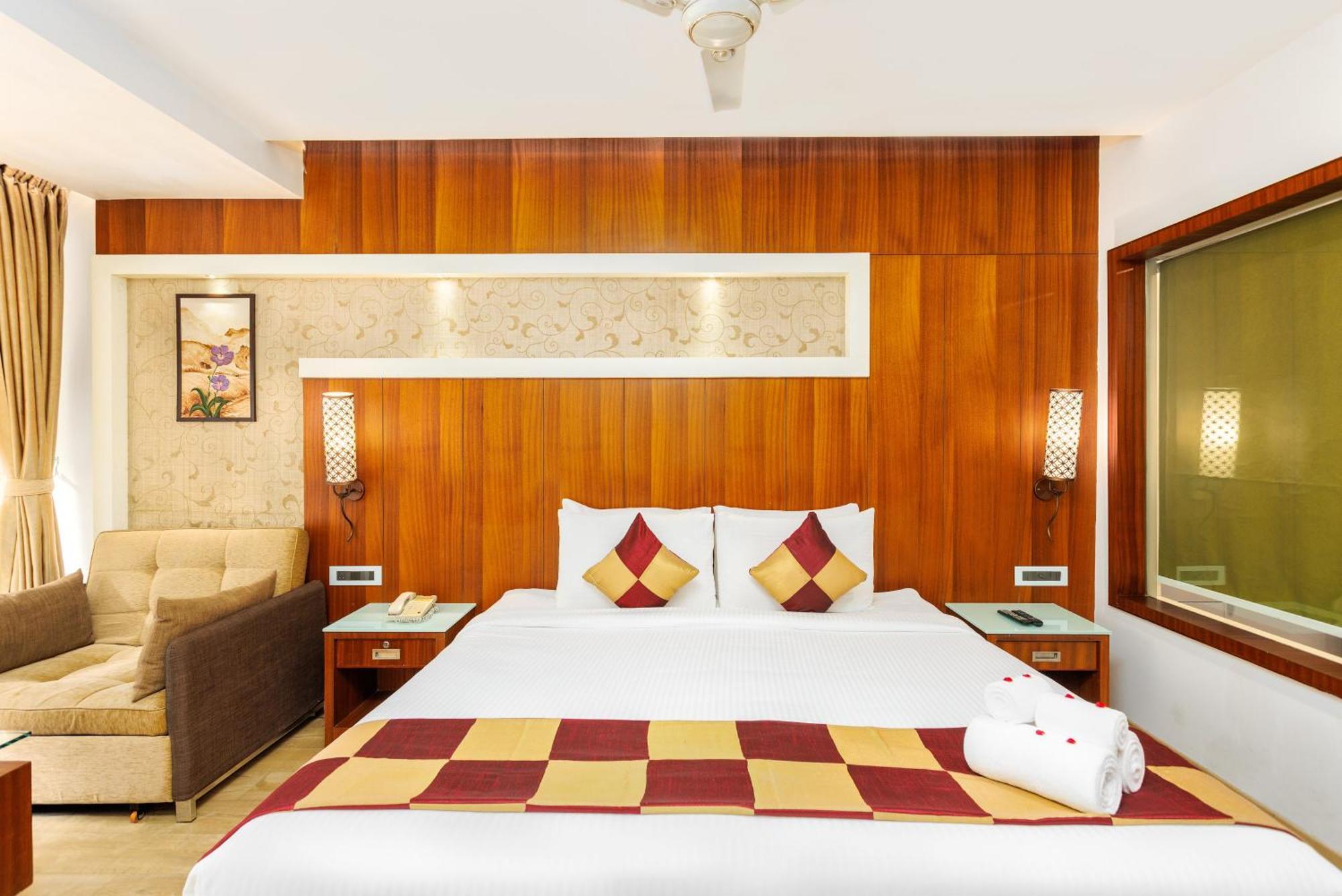 Amber Dale Luxury Hotel & Spa, Munnar Bagian luar foto