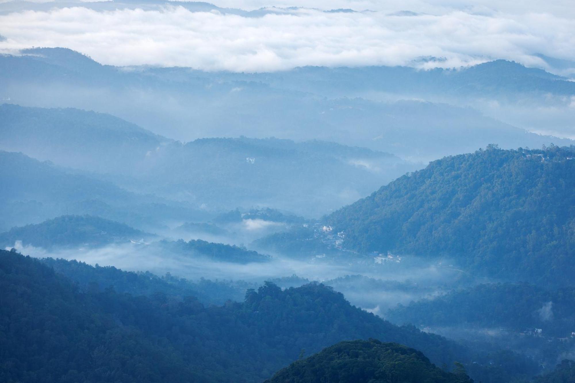 Amber Dale Luxury Hotel & Spa, Munnar Bagian luar foto