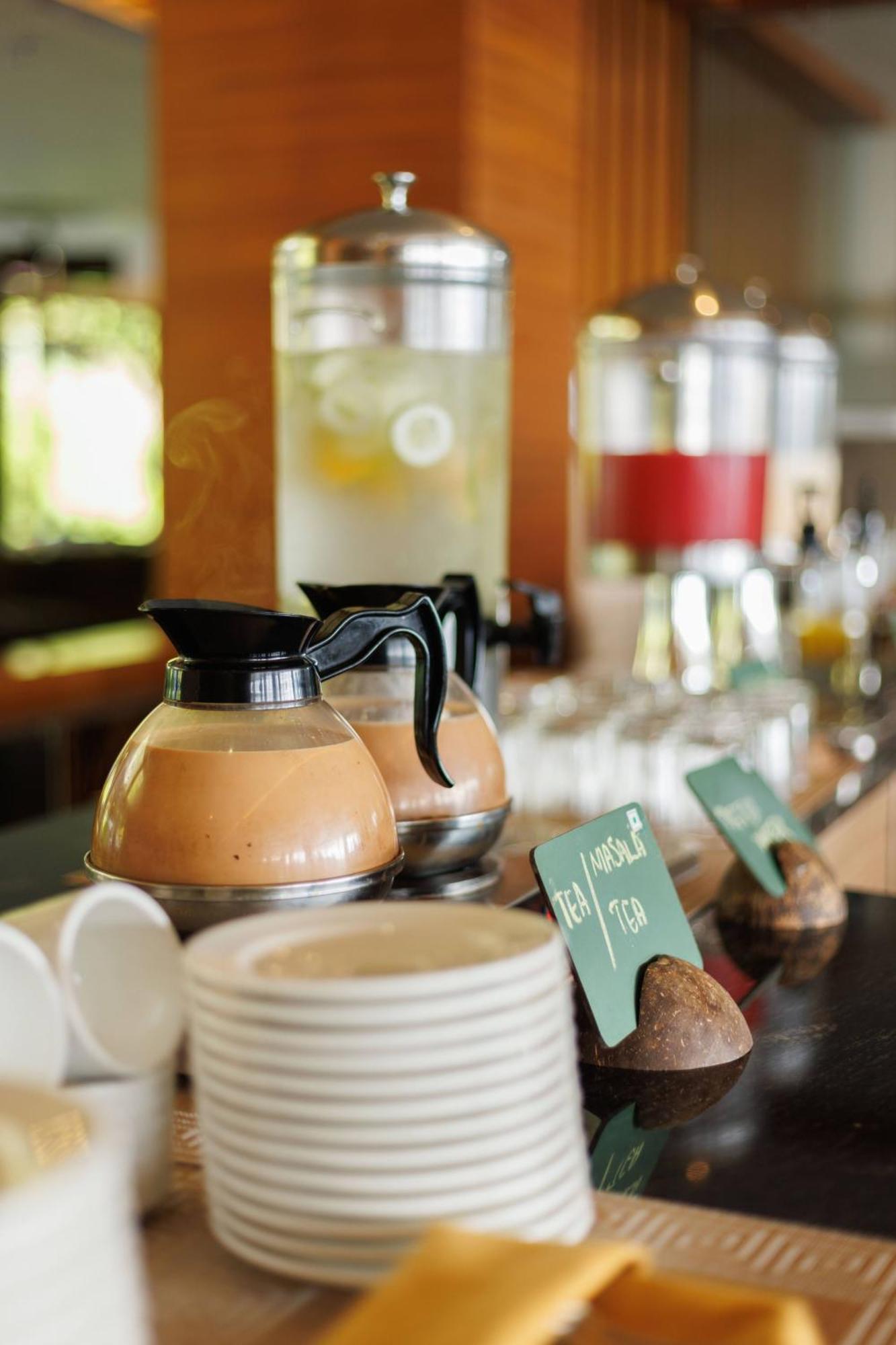 Amber Dale Luxury Hotel & Spa, Munnar Bagian luar foto